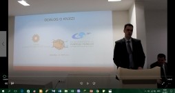 Obraćanje dr. Sedada Bešlije na promociji knjige H. Škapura